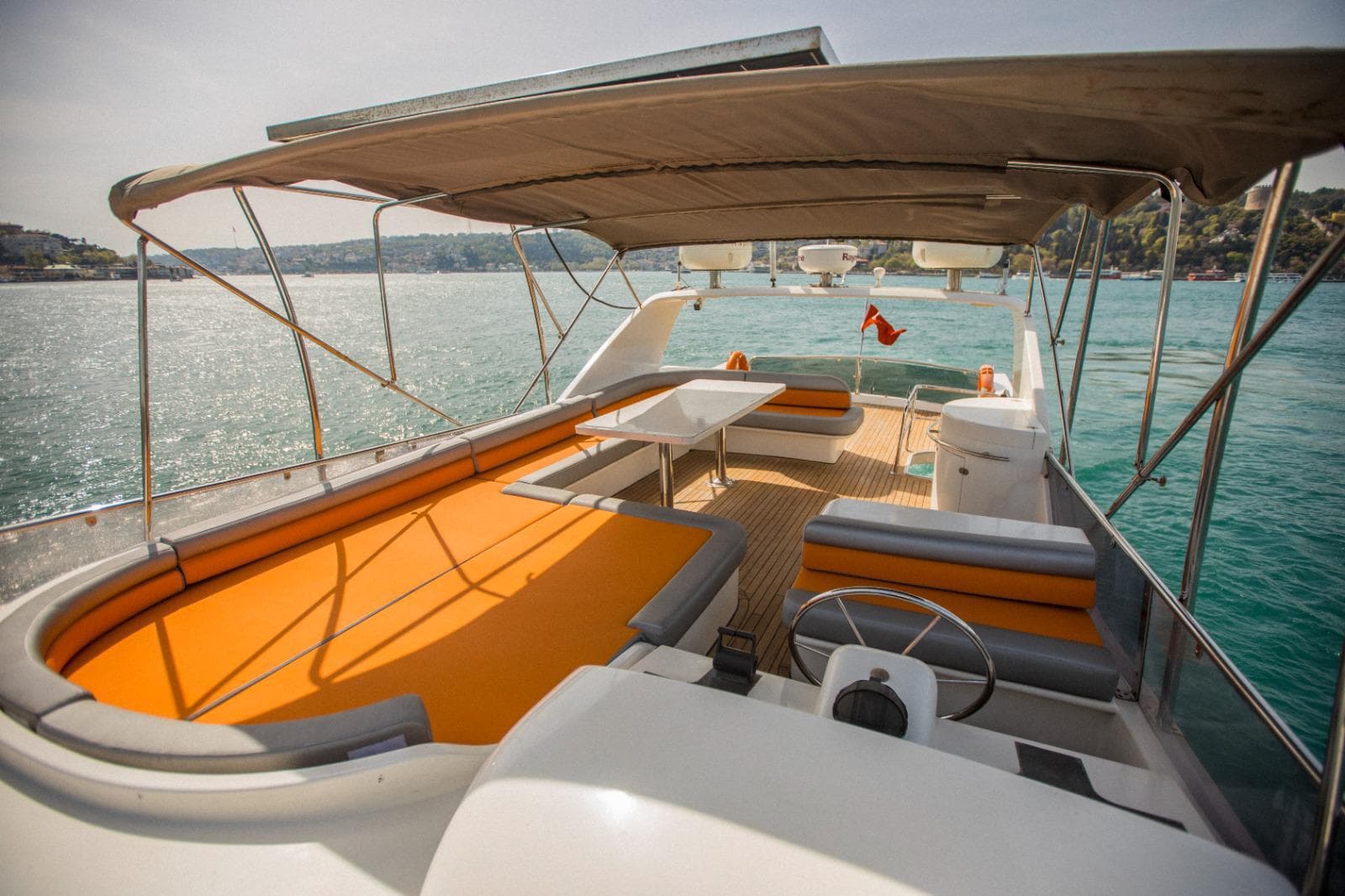 Yacht à Moteur Premium (Jusqu’à 15 invités) — Bosphorus photo 4
